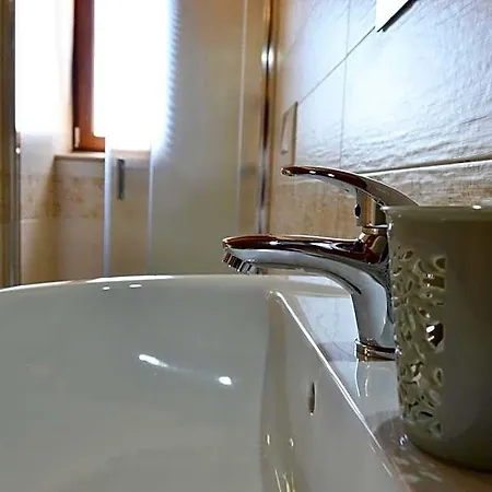 Santa Lucia, 3* Rapolla