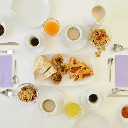 Santa Lucia, Bed and breakfast