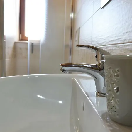 Bed & Breakfast Santa Lucia, 3*