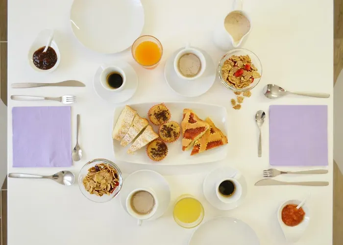 Santa Lucia, Отель типа 